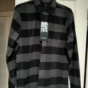 NWT Men’s lululemon men’s size large Mason peak flannel shirt